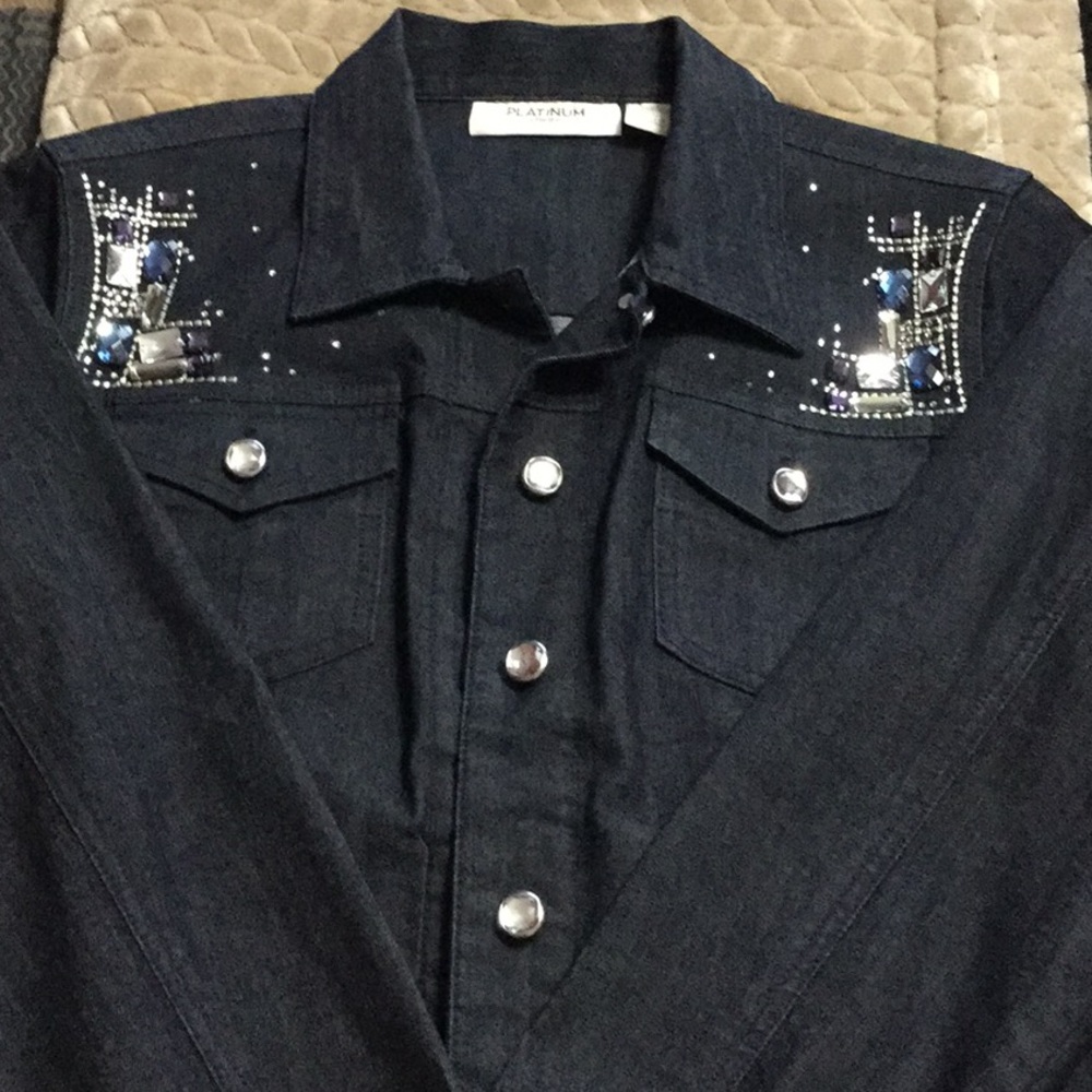 Embellished cropped denim jacket